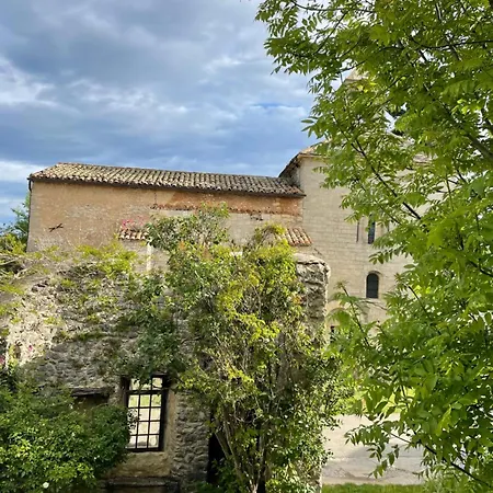 Maison Familiale Saint-Trinit Exterior foto
